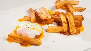 Huevo, chistorra y patatas - Bruno Oteiza