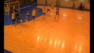 Bram Dewit (1m97 - 97Kg) Nr 7 (1).wmv