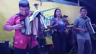 Aventuras traicioneros @santochiruoficial5032  Arenas Blancas de Capira/ fiesta Hermanos Valdés