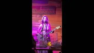 Shaggy Head Original Song Live from Uncommon Ground