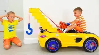 Vlad e Nikita brincam com Toy Tow Truck para crianças