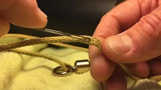 Finger trap demonstration #diy #diycrafts #diycraft #fingertrap #parachute #rigging #modelrockets