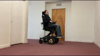 ⚡Charge Ahead with this Like-New Permobil F3 Power Chair!⚡