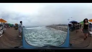 Santa Monica in VR (360) with Elisha Kriis