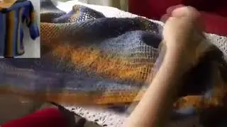 Короткий жакет с филейной спинкой  (