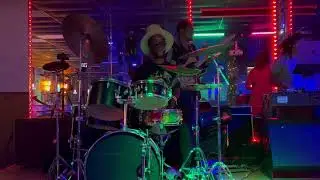 Jovan Chronos on drums 