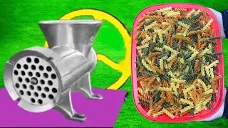 experiment: what happens when you chop it in a meat grinder / colorful spiral pasta