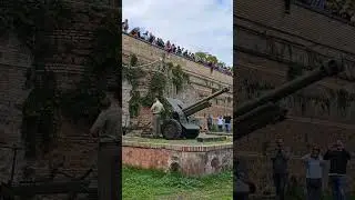 Discover Rome's 12 o'clock cannon tradition from Gianicolo Hill &ndash; a blast of history every day!