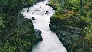 Natural Bridge in Prospect Oregon