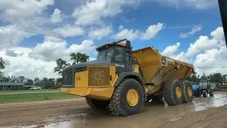 2021 DEERE 410E II For Sale