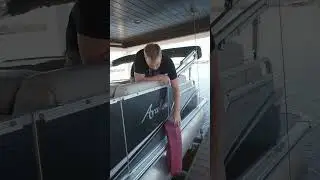 How to attach the MAVEN Pontoon Fender from MISSION #bumper #fender #boat #pontoon
