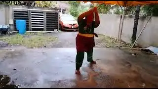 Indera Pahlawan tari solo dan bersenjata