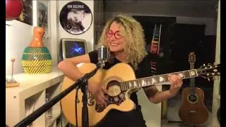 Ana Gazzola - LIVE (1)