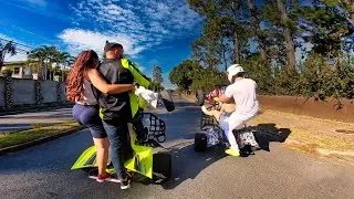 Parejas en Cuatrimoto en el Carnaval