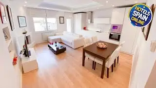 Anna & Thomas - Sitges Center Apt | Sitges, Spain | Hotel Review 🛏️