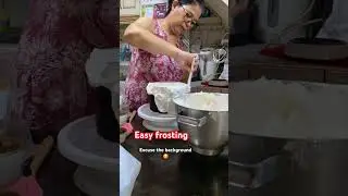 Easy frosting || Soft icing cake #tutorial #tips #birthdaycake