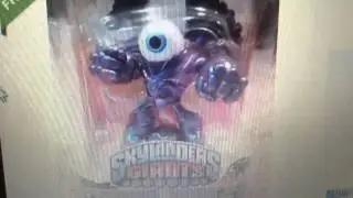Purple eye brawl!