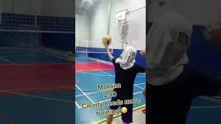BLINDFOLDED SERVING CHALLENGE 😎 Who did it best?