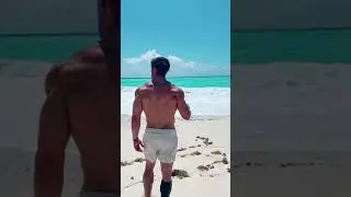 at beach 🔥 | Mario Hervas