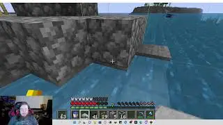 Minecraft: 4 Stacking Raid Farm