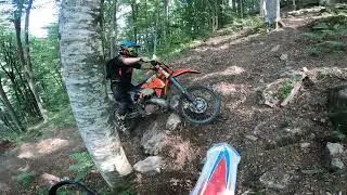 Blind climb and fast downhill - Hard Enduro Poiana Marului