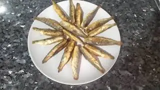 Sardinas fritas con harina fácil y rápido
