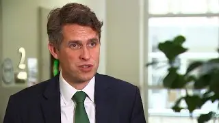 Universities asked to show 'maximum amount of flexibility' towards A-level students on results day