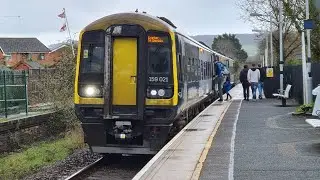 A Couple of Trains at Feniton 29/12/21
