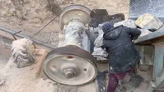 Incredible Work By XA400S Quarry Rock Jaw Crusher Machine #stonecrusher