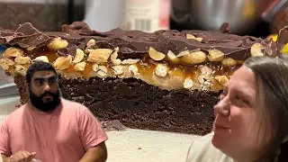 Make Snickers Brownies with Us