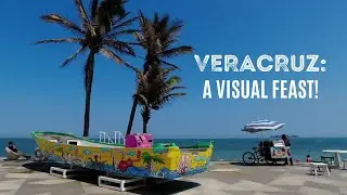 Walking Around VERACRUZ, MEXICO | Eating VOLOVANES and SEAFOOD IN VERACRUZ