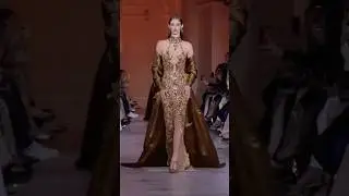 A vision of Zuhair Murad couture. #hautecouture #runway #luxuryfashion #fashionweek #zuhairmurad