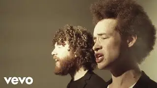 The Mobros - Carrie Anne