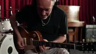 Peter Frampton records guitar with Apogee Jam - USB guitar interface