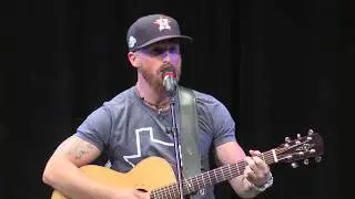 2018 Anderson Idol winner performs &ldquo;Houston Strong&rdquo;