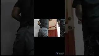 Varnishing Door by Using Latex Acry-color