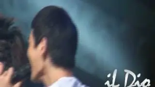 [FANCAM] 100808 SHINee Minho & Onew hugging after winning mutizen @ IG
