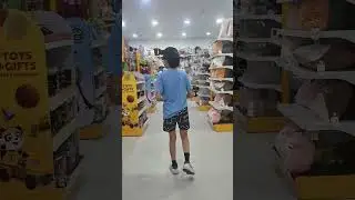 Window Shopping At MR. DIY! Lots of cute Christmas Gift Ideas! #vlog #gifts #giftideas |Smart Kids