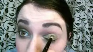 St Patricks day makeup look subtle