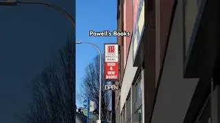 📍Powell&rsquo;s Books in Portland, Oregon