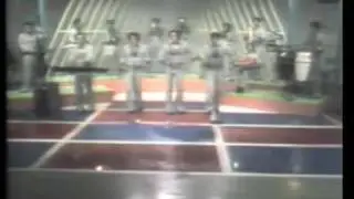 CONJUNTO QUISQUEYA - La Ropa (80's)