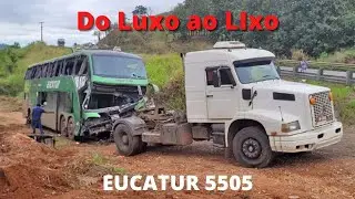 Do Luxo Ao Lixo - EUCATUR 5505