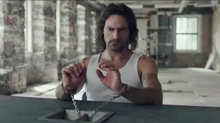 监狱里的顶级战神，一人秒杀20个壮汉，监狱长都怕他！火爆动作猛片