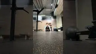 Challenging myself: 17 burpees #shorts #love #sports #calesthenic