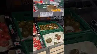 #Tomatoes cost 600rs 🤯😱