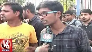 CBIT Students Continue Protest, Principal Announces Holidays To College | V6 News