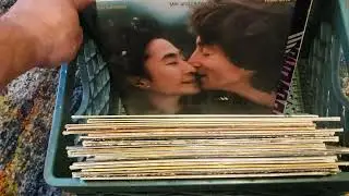 Estate sale vinyl record haul...flip video