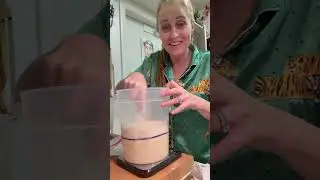The easiest sourdough! #sourdough #sourdoughforbeginners #sourdoughdiscard 