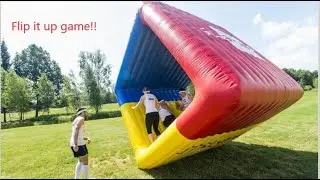 Wao! Flip it up inflatable game! Let's play!!