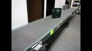 Lot 119 - Hytrol 21' Variable Speed Conveyor with Reliance Electric DC2 Variable Speed Drive